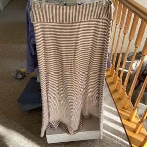 Dressbarn maxi skirt
